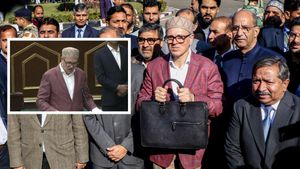 Jammu Kashmir Budget 2026: ई-बसें, फ्री बिजली और आशा वर्कर्स की चांदी, उमर अब्दुल्ला के बजट में क्या-क्या?