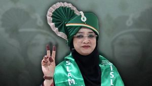 Nasreen Bano Sheikh: शिवसेना को हरा कर बुर्के वाली महिला बनीं मालेगांव मेयर, भाजपा-काग्रेंस ने किया था गठबंधन