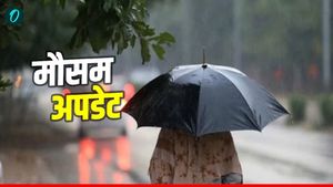 Aaj Ka Mausam: मार्च में दिल्ली बनी भट्टी, यूपी-बिहार में चढ़ा पारा, हिमाचल में बरसेंगे बादल