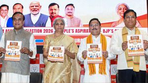 Assam Election में BJP का मास्टर प्लान! UCC से 2 लाख नौकरी तक, संकल्प पत्र में इन वादों ने बढ़ाई चुनावी गर्मी