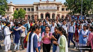 Bihar Board Result: इंटरनेट के बिना ऐसे देख सकेंगे अपना रिजल्ट,ये है ऑफलाइन मार्क्स चेक करने का सबसे आसन तरीका