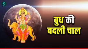 Budh Nakshatra Parivartan 2026: बुध का हुआ नक्षत्र परिवर्तन, इन 3 राशियों पर गिर सकती है गाज, संभलकर रहें 