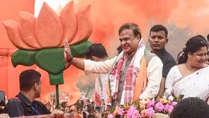 Assam Chunav: 'मैं संस्था बन गया हूं', नॉमिनेशन भरते ही CM हिमंता का बड़ा बयान, असम चुनाव में गरमाई सियासत