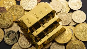 Hyderabad Gold Silver Price Today: ईद पर सोना रॉकेट बना? 10 दिनों में चांदी कितनी लुढकी? आज का ताजा भाव क्या?