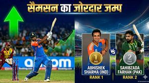 संजू की ICC रैंकिंग में 25 स्थानों का उछाल, अभिषेक की कुर्सी छीनेगा पाकिस्तानी खिलाड़ी, औंधे मुंह गिरे सूर्या