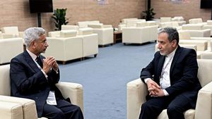 Iran Israel War: तनाव के बीच जयशंकर ने ईरान के विदेश मंत्री से बात की, क्‍या हुई वार्ता?