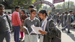 KVS Admission: केंद्रीय विद्यालय में किन बच्चों की पढ़ाई है बिल्कुल मुफ्त? आवेदन से पहले जान लें ये नियम