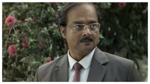 'धुरंधर 2' के धांसू एक्टर आर माधवन हैं करोड़ों की संपत्ति के मालिक, फिल्मों के अलावा कहां से करते हैं कमाई?