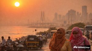 Mumbai Weather: मुंबई का पारा मार्च में ही हुआ 40 पार, आने वाले दिनों में पानी की भी होने वाली है भारी किल्लत!