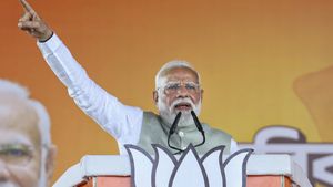 गुजरात CM से भारत के PM तक, 24 साल की लगातार ड्यूटी: Narendra Modi के  'अटूट समर्पण' की क्या है कहानी?
