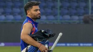 Rinku Singh New Job: क्रिकेटर के साथ अब सरकारी अधिकारी भी! रीजनल स्पोर्ट्स ऑफिसर रिंकू को कितनी मिलेगी सैलरी?