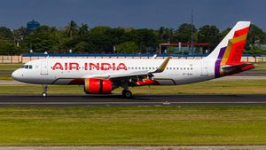 Emergency Landing: Air India फ्लाइट की भोपाल में आपात लैंडिंग, अटकी 166 यात्रियों की सांसे, वापसी फ्लाइट रद्द!