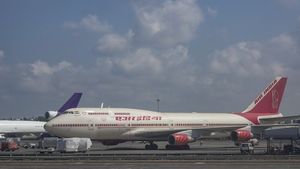 Air India में लीडरशिप का संकट! इस्तीफा देने के बाद भी क्यों पद नहीं छोड़ेंगे CEO कैंपबेल विल्सन?
