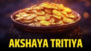 Akshaya Tritiya: कंगाल बना सकती है अक्षय तृतीया पर की गई ये एक चूक! भूलकर भी न खरीदें काला व स्टील का सामान