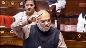 'ये  जश्न अधिकारों का इंतजार कर रही महिलाओं का अपमान', अमित शाह ने लोकसभा में कांग्रेस पर साधा निशाना