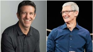 Apple New CEO: कौन हैं एप्पल के नए CEO? ऐसा क्या किया जो Tim Cook को कर पाए रिप्लेस? कितने पढ़े-लिखे?