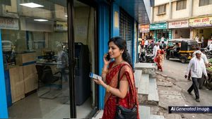 Bank Holidays: महाराष्‍ट्र में मई महीने में 13 दिन बंद रहेंगे बैंक, चेक करें RBI की पूरी लिस्‍ट 