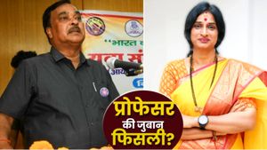 Professor Alok Khare कौन हैं? BJP नेता Madhvi लता को 'सेक्सी' बताया, खुद को कहा- 'मैं खतरों का खिलाड़ी'