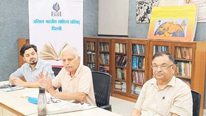 'जय सोमनाथ पुस्तक' है आत्मसम्मान की गाथा : सुरेन्द्र अरोड़ा