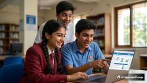 CBSE 12th Result 2026: रिजल्ट आते ही अगर वेबसाइट हो जाए क्रैश, बिना इंटरनेट कैसे डाउनलोड करें अपनी मार्कशीट?