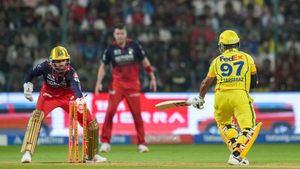 CSK Playoffs Scenario: चेन्नई सुपर किंग्स हो जाएगी प्लेऑफ़ से बाहर? हार की हैट्रिक से मुश्किल हुई राह