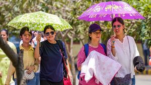 Delhi Weather: बारिश पर लगा ब्रेक, अब शुरू होगा गर्मी का असली टॉर्चर! अगले 5 दिनों में कितना खौफनाक होगा पारा