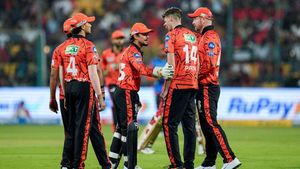 IPL 2026: सनराइजर्स हैदराबाद को बड़ा झटका, मुख्य खिलाड़ी डेविड पेन पूरे सीजन से बाहर