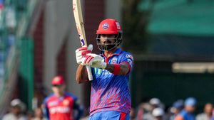 IPL 2026: केएल राहुल ने एक ही बार में लगाई लंबी छलांग, कोहली को पछाड़कर हासिल की ऑरेंज कैप