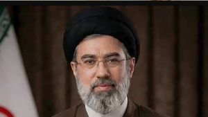 Mojtaba Khamenei न दिखते हैं, न बोलते हैं, आता है केवल मैसेज', आखिर कहां हैं ईरान के सुप्रीम लीडर? 