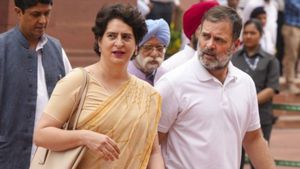 'दम है तो महिला आरक्षण अभी लागू करो, परिसीमन के हम खिलाफ', प्रियंका गांधी का BJP पर सीधा प्रहार