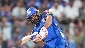 Rohit Sharma: रोहित शर्मा की वापसी के अपडेट ने बढ़ाई मुंबई इंडियंस की मुश्किलें, क्या IPL से बाहर होंगे हिटमैन?