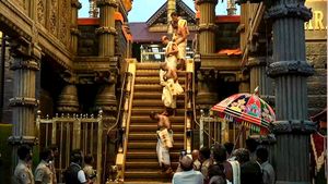 Sabarimala Case: 'मासिक धर्म के नाम पर महिलाओं को अछूत नहीं कह सकते', SC में जस्टिस नागरत्ना ने उठाए सवाल