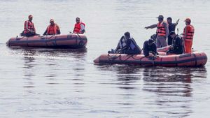Yamuna Boat Capsized: मथुरा नाव हादसे में बढ़ा मृतकों का आंकड़ा, 13 श्रद्धालुओं के शव बरामद, दोषी गिरफ्तार
