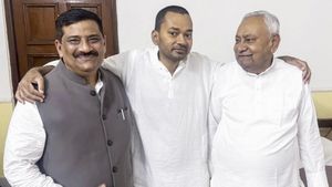 Sanjay Kumar Jha कौन हैं, जो बने रहेंगे JDU के कार्यकारी अध्यक्ष? नई टीम में Nishant Yadav पर क्या मत? 