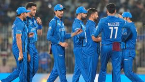 भारत के खिलाफ अफगानिस्तान की टेस्ट और ODI टीम घोषित, राशिद खान को क्यों किया बाहर?