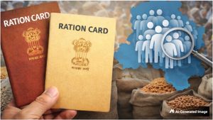 Delhi में New Ration Card के लिए डिजिटल सिस्टम शुरू, बिना अंगूठा लगाए नहीं मिलेगा राशन, CM रेखा गुप्ता का ऐलान