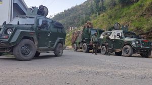 Jammu Kashmir Encounter: राजौरी में 3 दिन भी मुठभेड़, गंभीर मुगलान के जंगलों में 2-3 पाकिस्तानी आतंकी घिरे