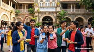 Maharashtra Board Results: महाराष्ट्र SSC रिजल्ट में कोंकण का जलवा, दादर के छबिलदास स्कूल में जश्न