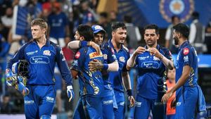 IPL 2026: मुंबई इंडियंस के प्लेऑफ़ में जाने का पूरा समीकरण, कैसे होगी टॉप 4 में एंट्री