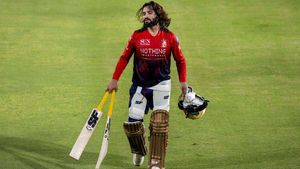 IPL 2026: रजत पाटीदार को RCB ने कितने में खरीदा? कभी लगा Unsold का दाग, अब लगातार दूसरी बार Final में पहुंचाया