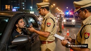 UP News: Yogi का ‘जीरो टॉलरेंस’ एक्शन! ड्रिंक एंड ड्राइव वालों पर चला हंटर, वसूले 2.65 करोड़ 