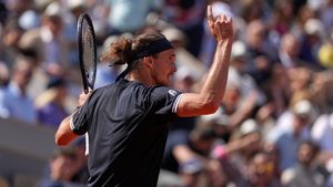 French Open 2026: अलेक्जेंडर ज्वेरेव ने पहली बार जीता ग्रैंड स्लैम का खिताब, 30 साल बाद हुआ ये करिश्मा! 