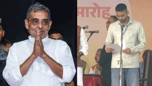 Bihar Politics: बेटे का MLC टिकट कटा तो बदल गए उपेंद्र कुशवाहा के तेवर? बोले- सवाल हमसे नहीं, उनसे पूछिए
