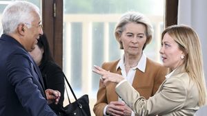G7 Summit 2026: 'मैंने सिगरेट छोड़ दी', जॉर्जिया मेलोनी ने खोला अपनी पर्सनल लाइफ का ये बड़ा राज, वीडियो वायरल