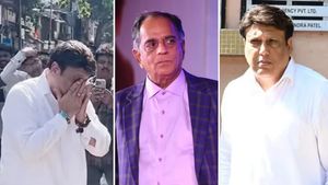 Pahlaj Nihalani के अंतिम संस्कार पर फूट फूटकर रोने लगे Govinda, हुआ ऐसा हाल तो लोगों ने संभाला,  फिर जो हुआ