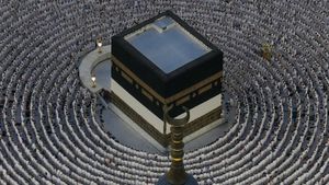 Hajj Yatra 2026: 50% तक महंगी हुई हज यात्रा, मक्का यात्रियों की बढ़ी मुश्किलें, क्या मदद करेगी सरकार?
