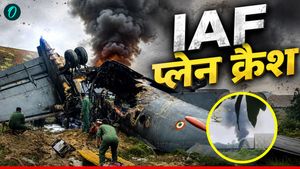 Plane Crash: असम में भारतीय वायुसेना का विमान क्रैश, लैंडिंग के बाद आग लगी, कितने क्रू थे? कैसे हुआ हादसा?