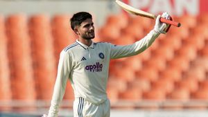 ICC टेस्ट रैंकिंग में शुभमन गिल की लंबी छलांग, जायसवाल को लगा झटका, ऋषभ पंत को कितना फायदा?
