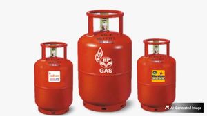 LPG Update: 'एलपीजी का बैकलॉग घटकर हुआ 3.1 दिन', क्या दाम भी हुए कम?  आपके शहर में कितने में बिक रहा सिलेंडर?