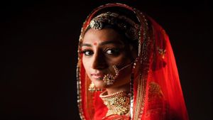 Mohena Singh हैं  बीजेपी के दिग्गज नेता की बहू, रीवा की राजकुमारी ने क्यों छोड़ी एक्टिंग?